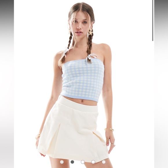 Miss Selfridge Herringbone Pleat Mini Skort in Cream - Picture 2 of 8